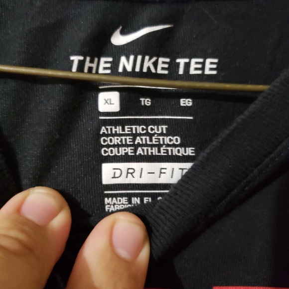 Nike t-shirt - Picture 2 of 2